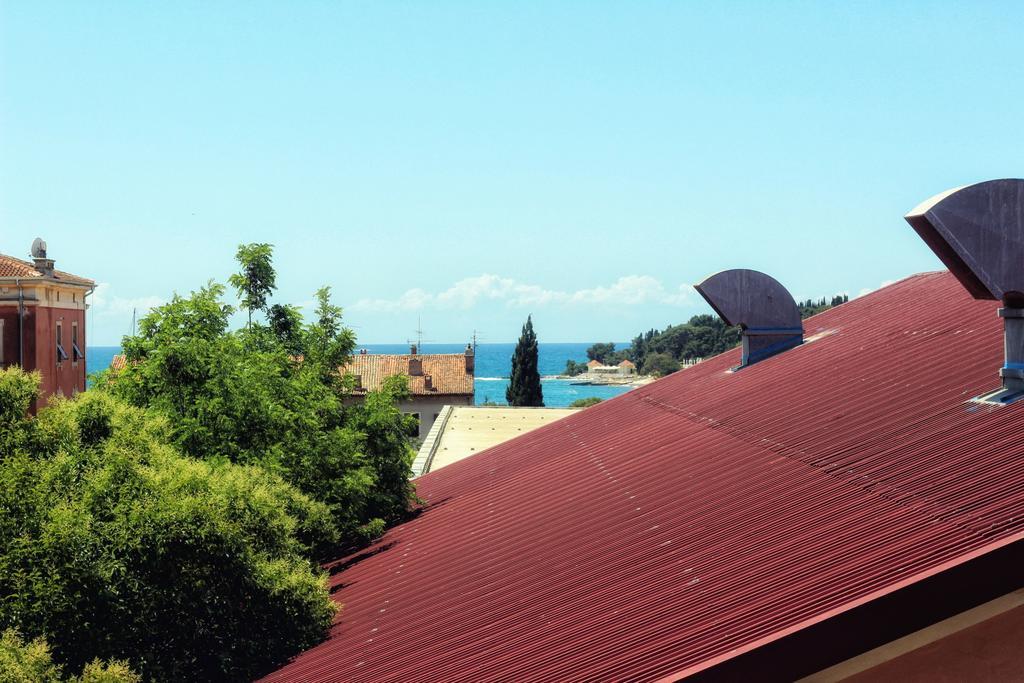 Kseni Accommodation โรวีน ภายนอก รูปภาพ