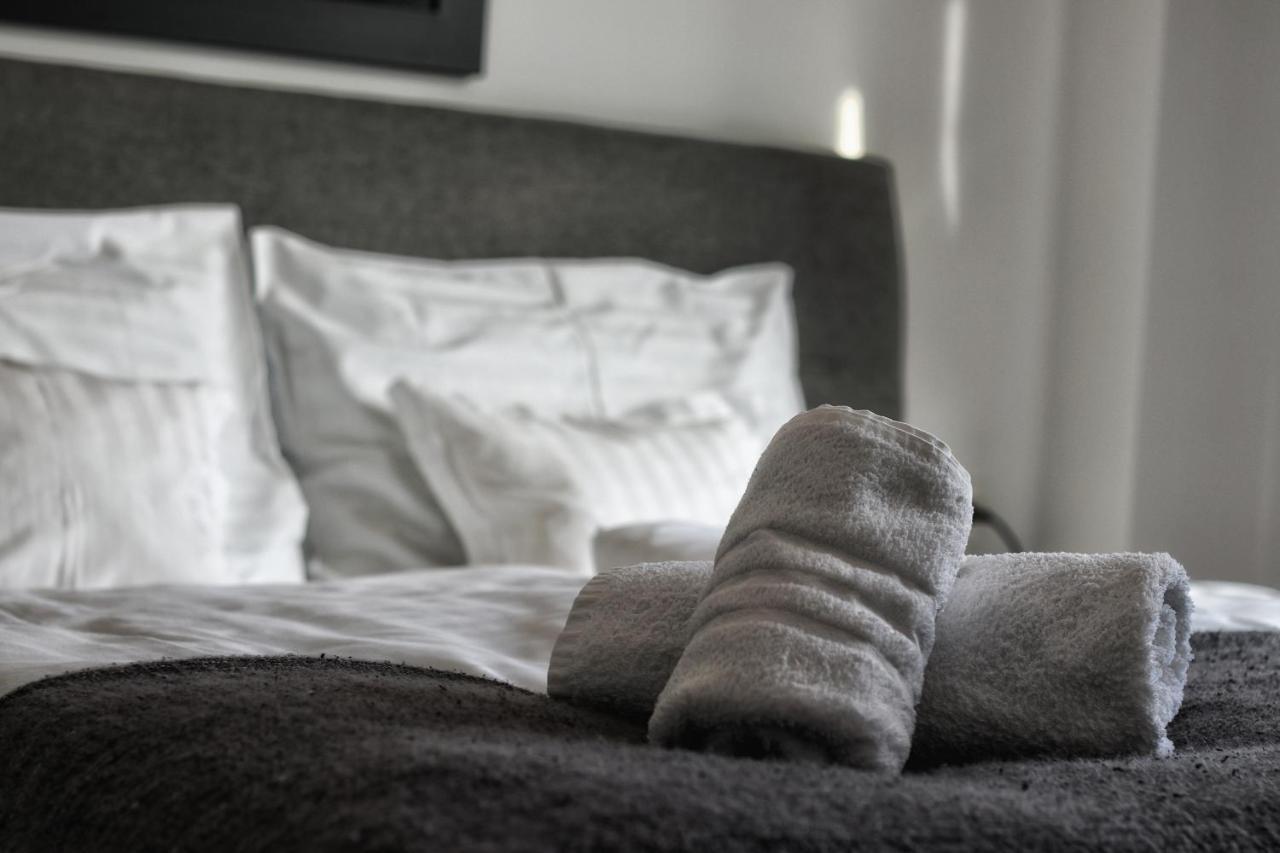 Kseni Accommodation โรวีน ภายนอก รูปภาพ