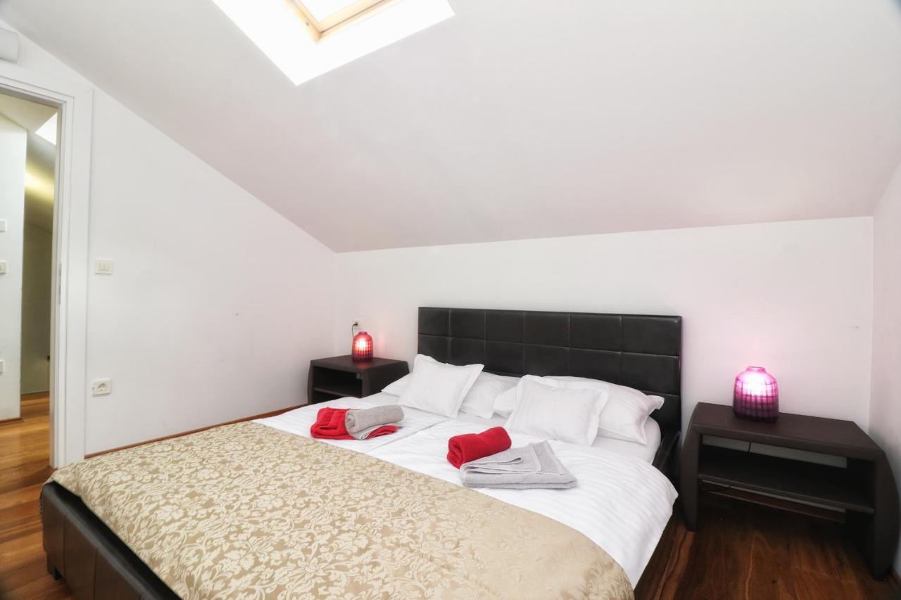 Kseni Accommodation โรวีน ภายนอก รูปภาพ